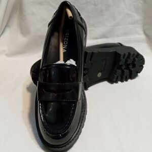 Arizona Jean Company Black Chunky Loafers